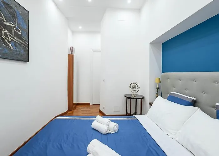 Apartment Design Trevi Fountain